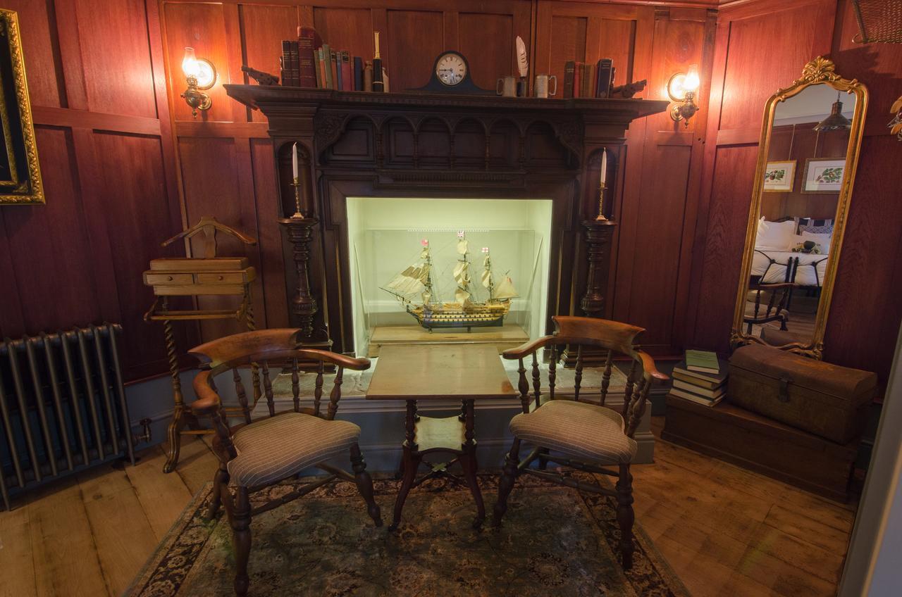 Отель 1777. At The Albion Уимборн-Минстер Экстерьер фото